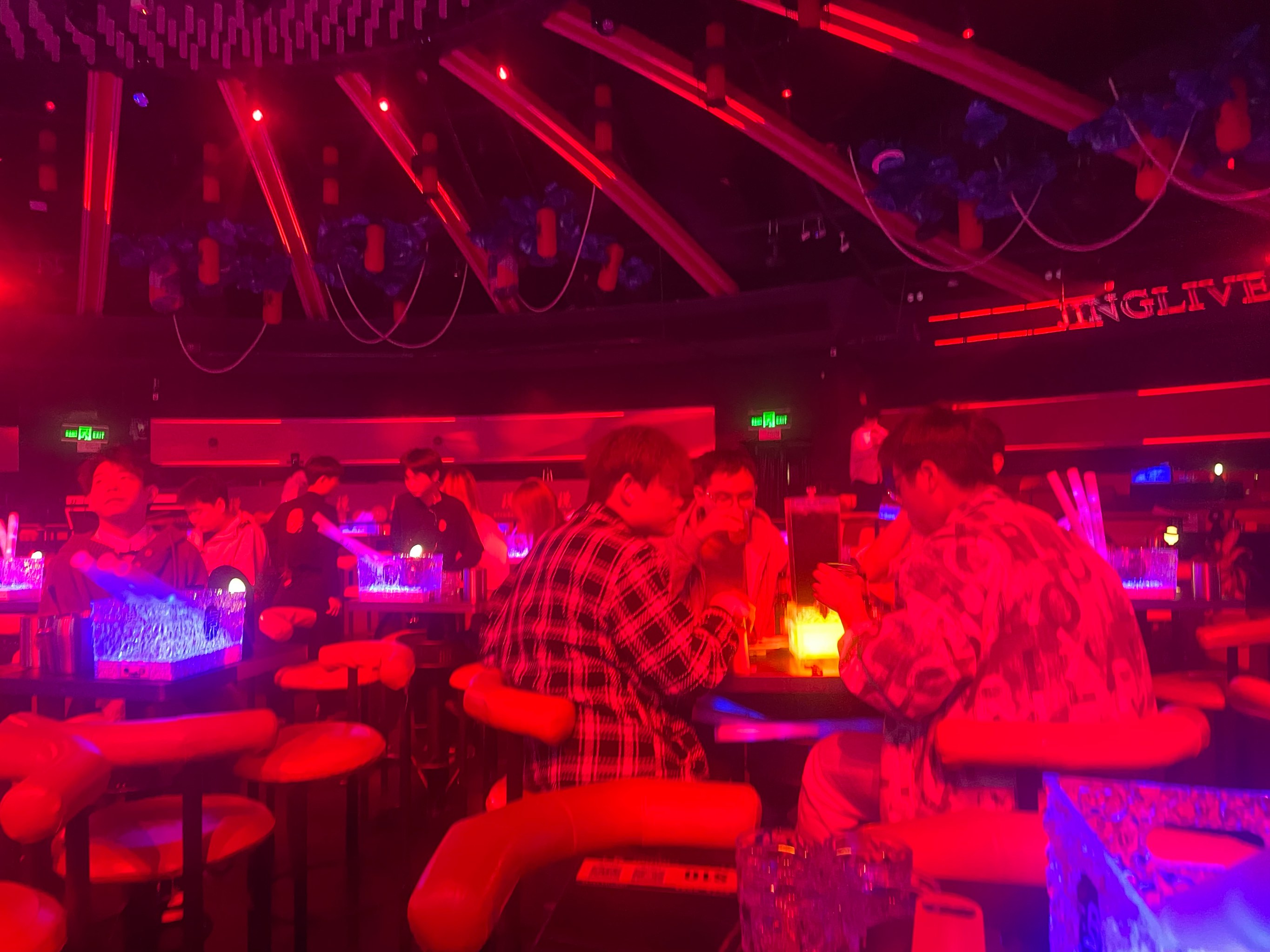 延安商务ktv高效商务ktv预订指南-子长县ktv预订